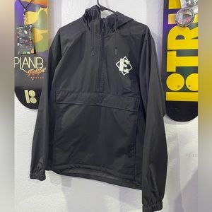 Erased wind breaker